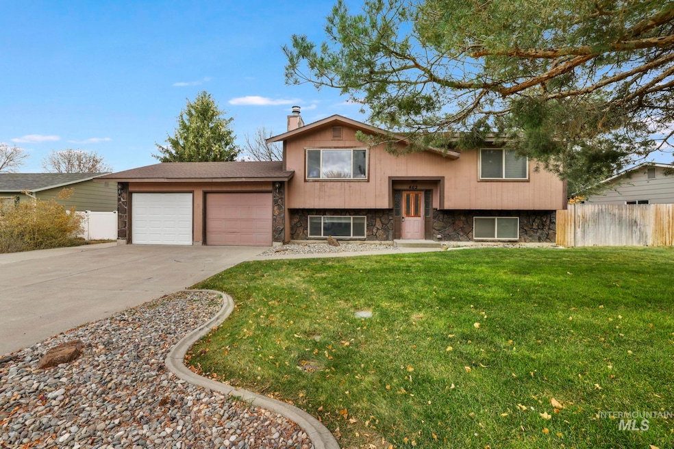 Pending $299,000 • Co-Listing Agent