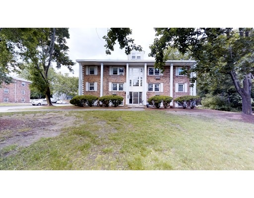 39 N Billerica Rd unit 10, Lowell, MA 01852 - photo 1