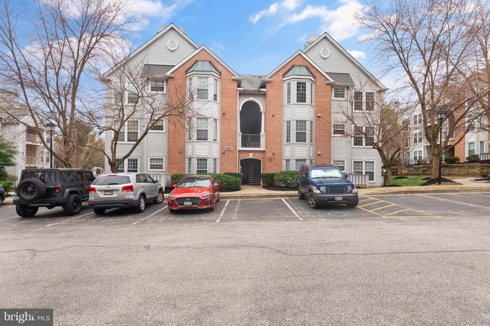 4407 Silverbrook Ln unit C203, Owings Mills, MD 21117 - photo 1