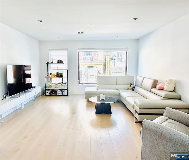 211 70th St unit 1, Guttenberg, NJ 07093 - photo 1