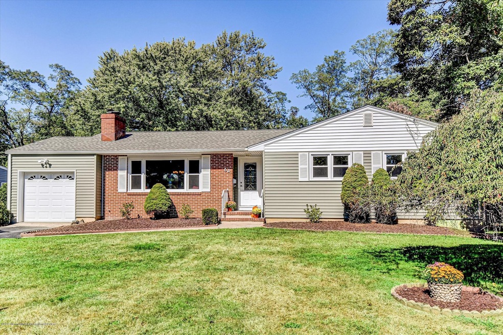 64 Rose Ct, Eatontown, NJ 07724 - photo 1