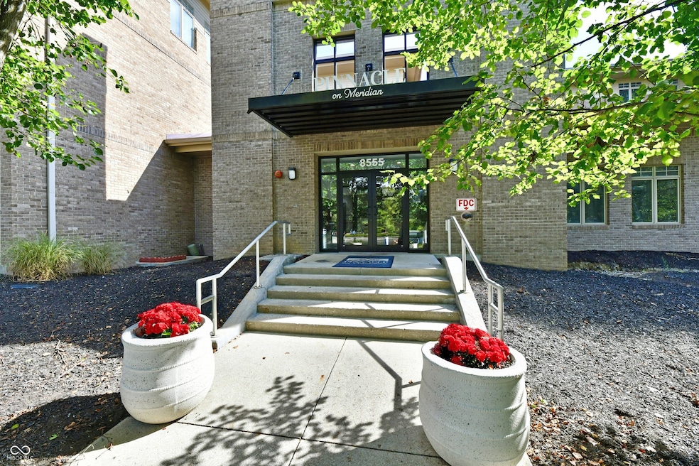 8555 One West Dr unit 212, Indianapolis, IN 46260 - photo 1