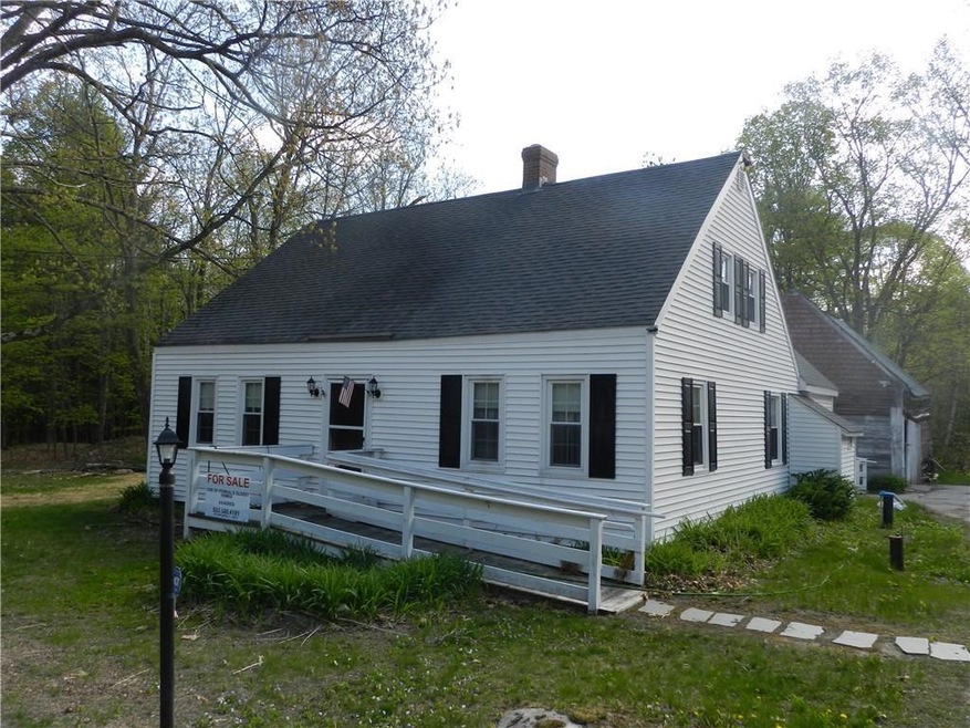 111 Hodsdon Rd, Pownal, ME 04069 - photo 1