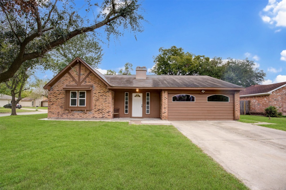 10810 Coralstone Rd, Houston, TX 77086 - photo 1