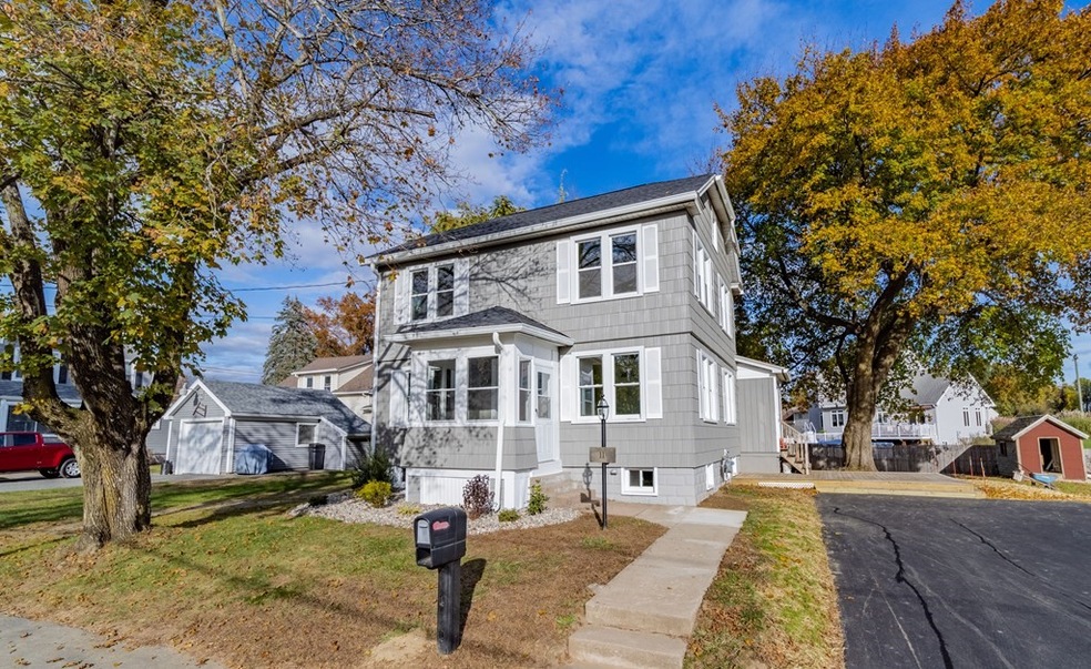 11 Meadow Ave, Agawam, MA 01001 - photo 1