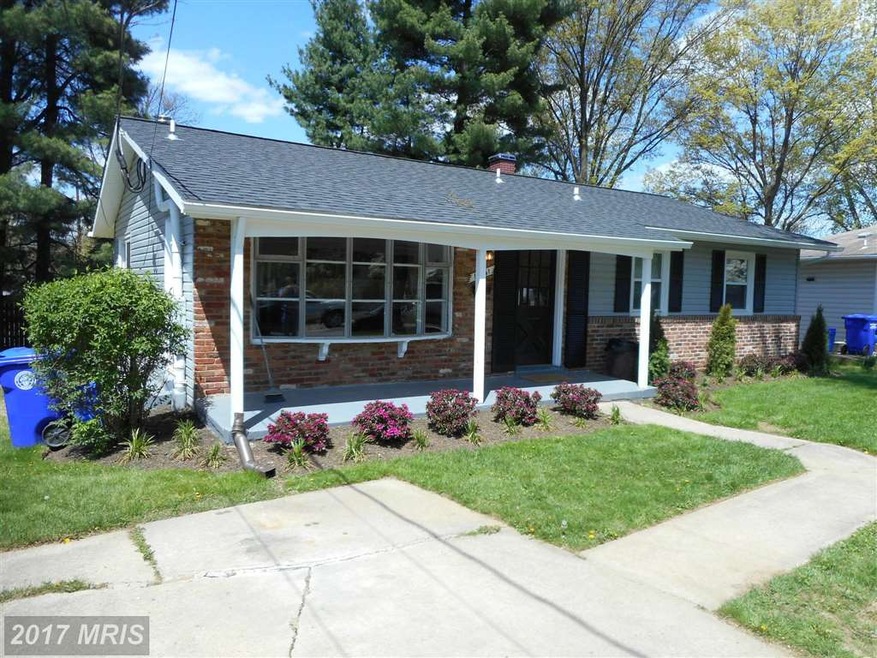 13541 Turkey Branch Pkwy, Rockville, MD 20853 - photo 1