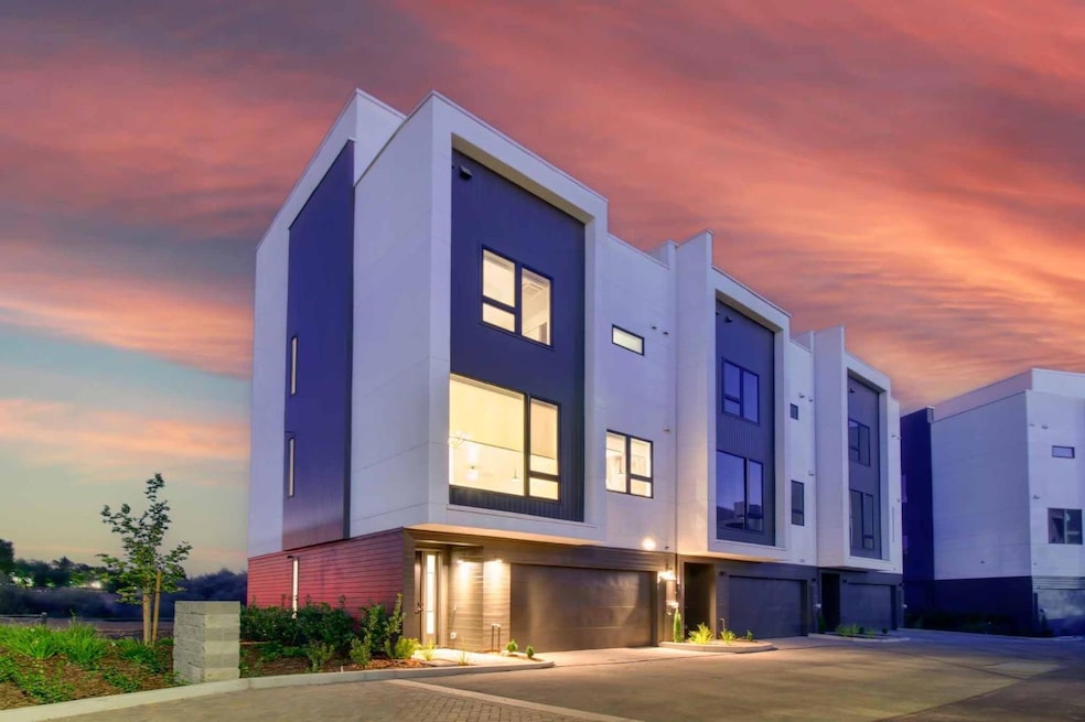 Sold $762,867 • Co-Listing Agent