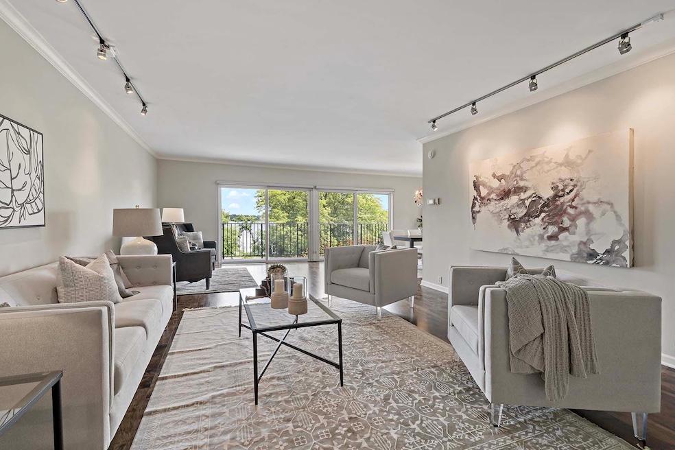 Sold $774,500 • Co-Listing Agent