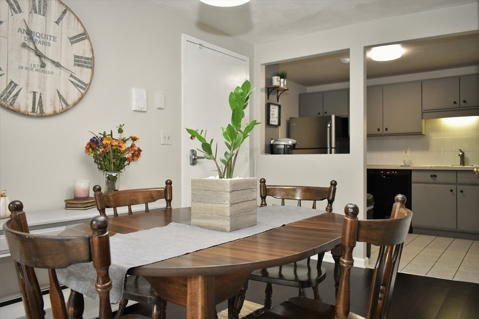 19 Fuller Rd unit 4, Foxboro, MA 02035 - photo 1