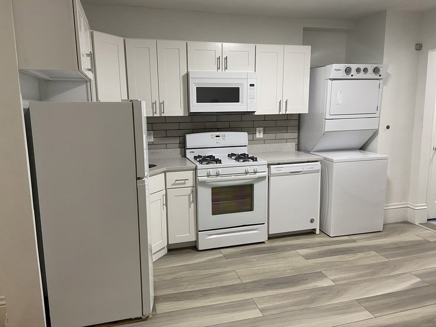 252 Windsor St unit 3, Cambridge, MA 02139 - photo 1