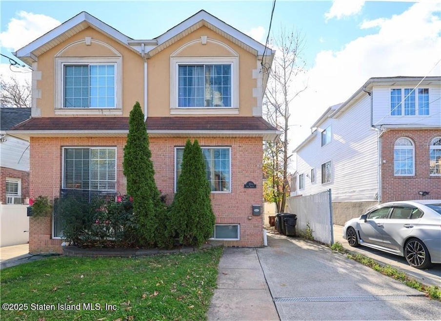 20 Buel Ave unit A, Staten Island, NY 10304 - photo 1