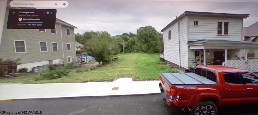 221 Maple Ave, Grafton, WV 26354 - photo 1