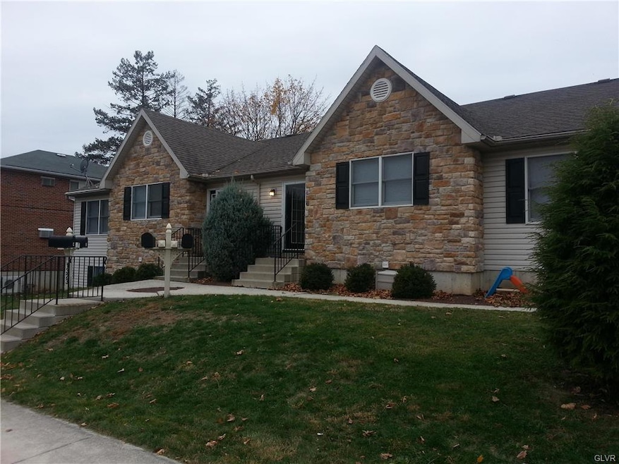 1323 W Tremont St unit B, Allentown, PA 18102 - photo 1