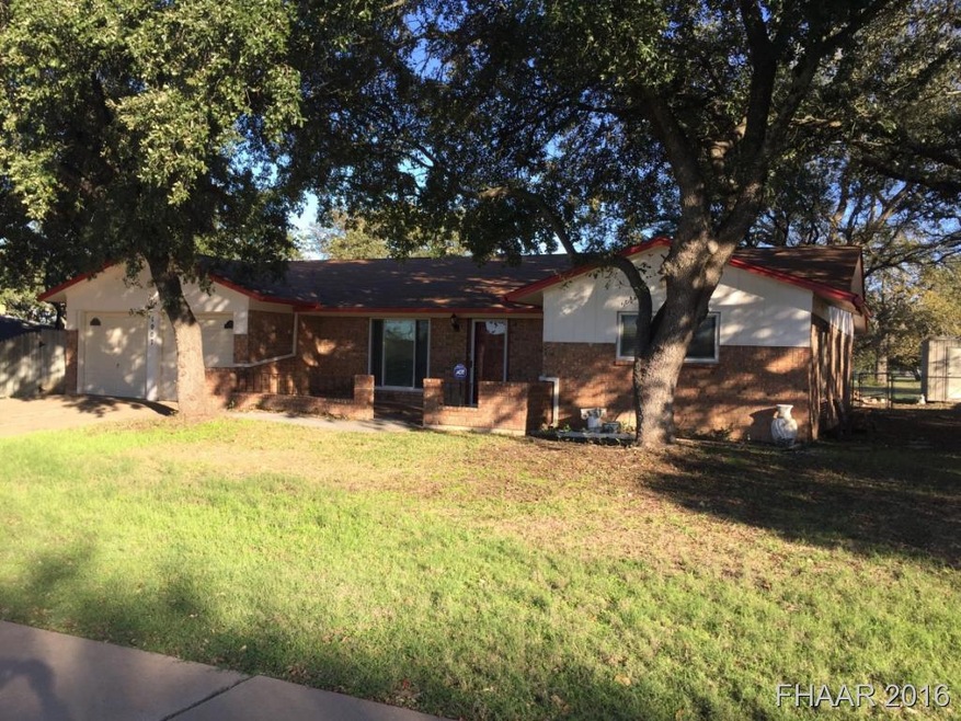 1007 Craig St, Copperas Cove, TX 76522 - photo 1