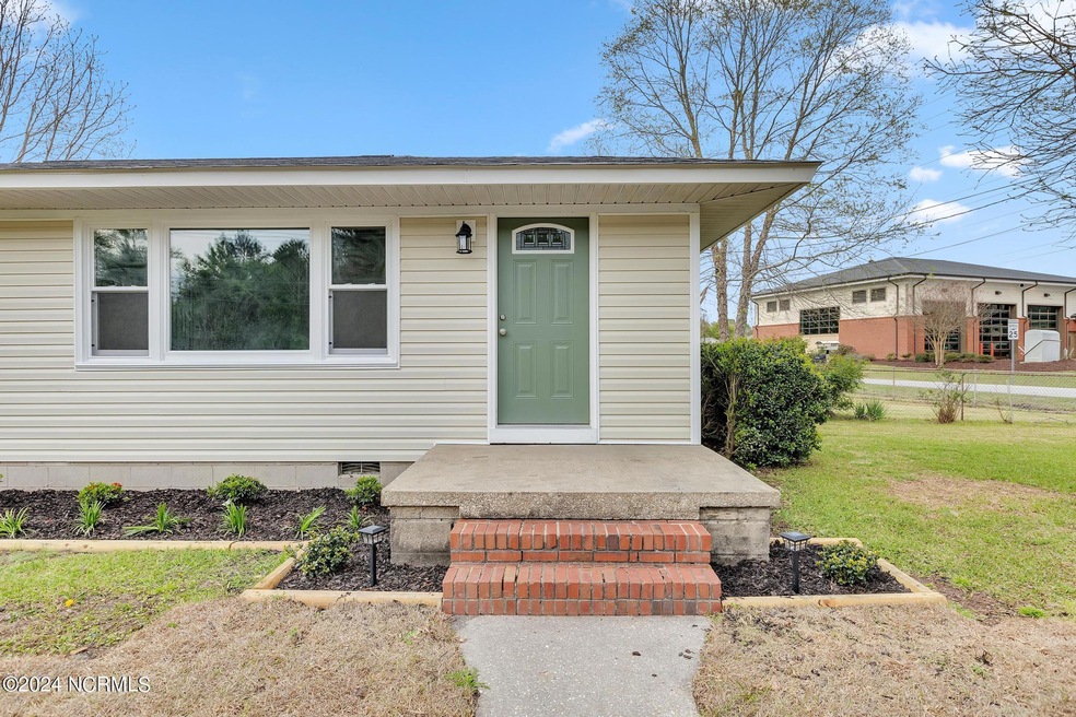 1810 Gum Branch Rd, Jacksonville, NC 28540 - photo 1