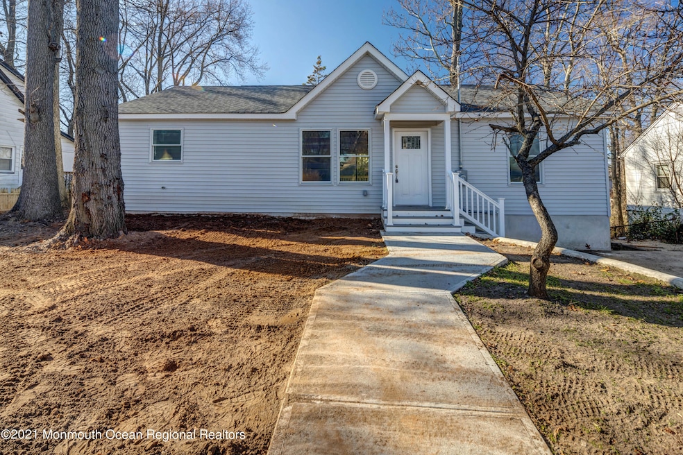 Sold $435,000 • Co-Listing Agent