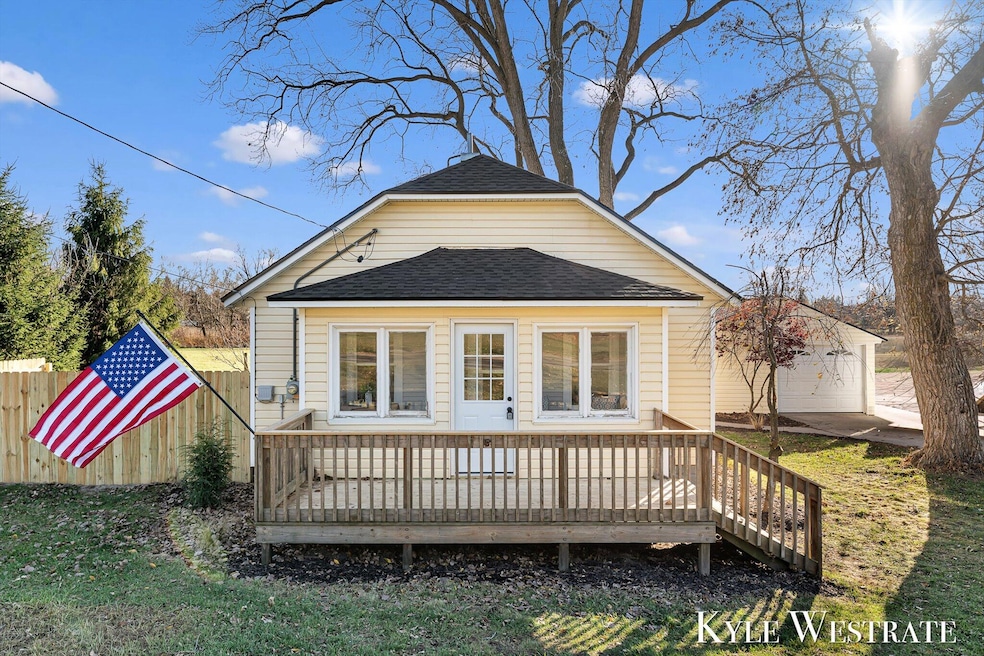 1722 144th Ave, Dorr, MI 49323 - photo 1