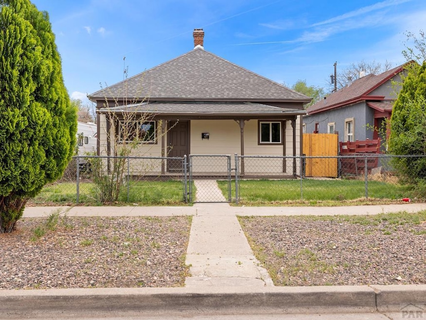 916 E 1st St, Pueblo, CO 81001 - photo 1