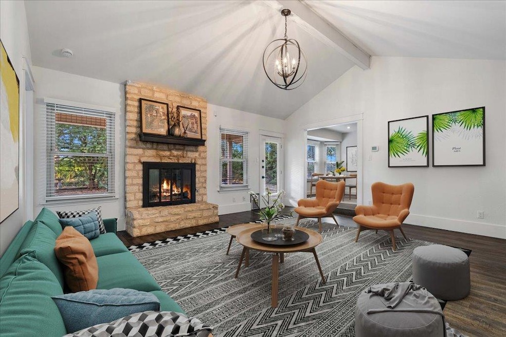 Under Contract $300,000 • Co-Listing Agent