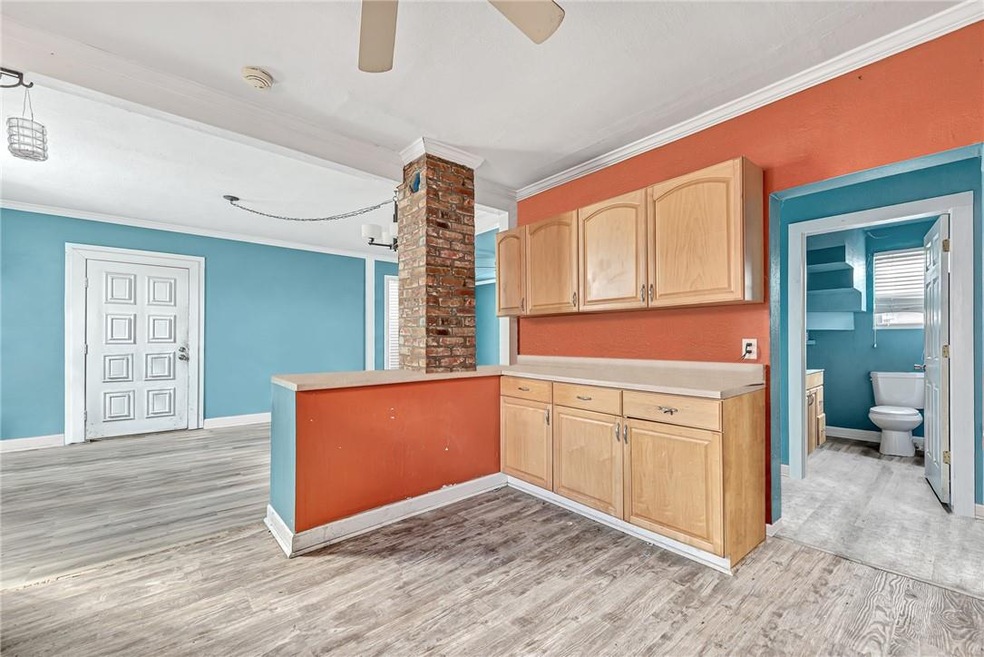 735 N 4th St, Rogers, AR 72756 - photo 1