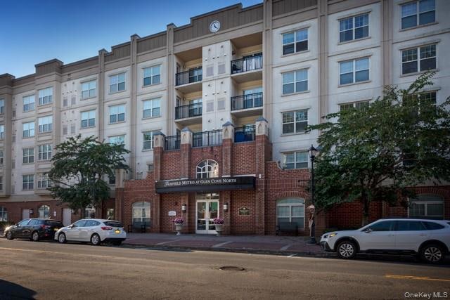 100 Glen St unit N2321, Glen Cove, NY 11542 - photo 1