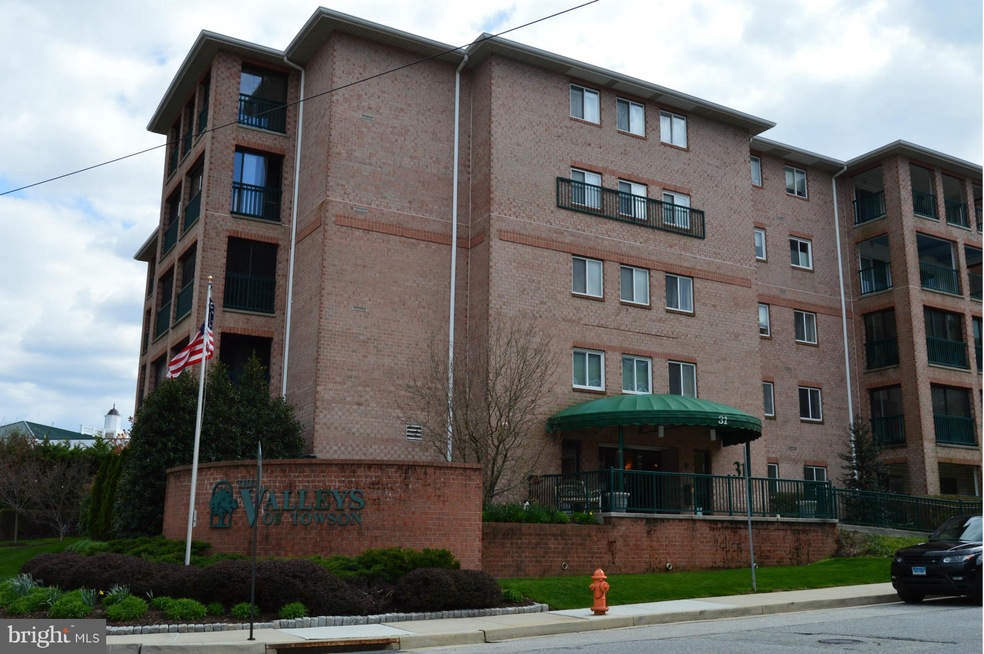 31 Lambourne Rd unit 108, Towson, MD 21204 - photo 1