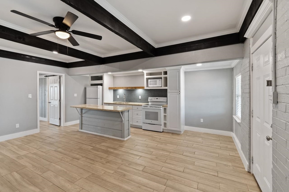 11207 U S 90, Del Rio, TX 78840 - photo 1