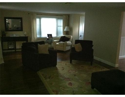 4 Everett St unit Single Fam, Natick, MA 01760 - photo 1