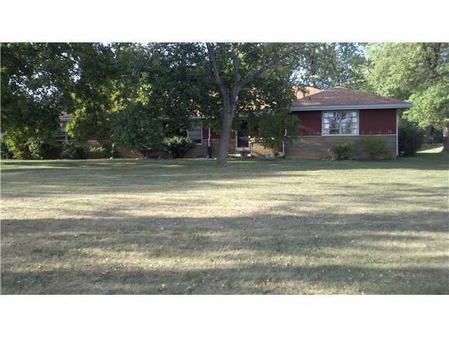 4100 Clime Rd, Columbus, OH 43228 - photo 1