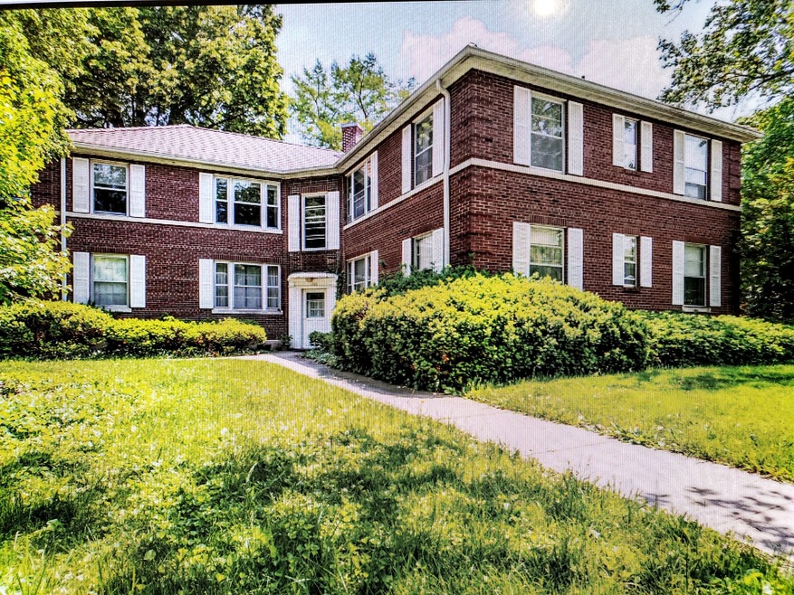 1502 S Race St unit 5, Urbana, IL 61801 - photo 1