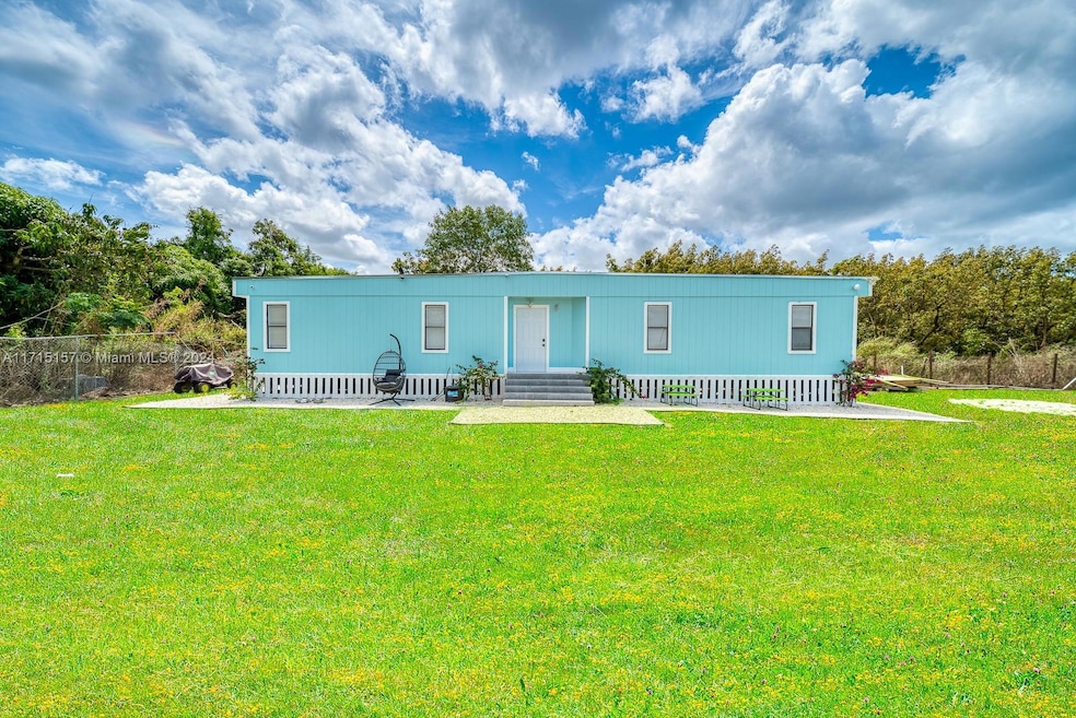 For Rent $1,000/month