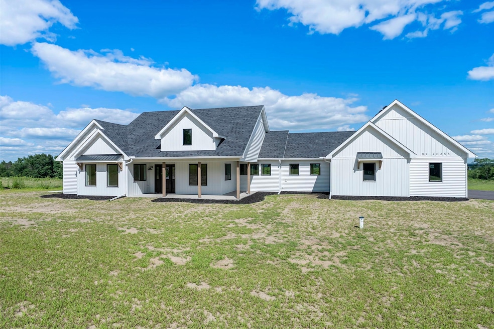 40355 Hemingway Ave, North Branch, MN 55056 - photo 1