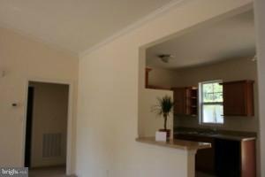 9 Wakefield Dr, Colonial Beach, VA 22443 - photo 1