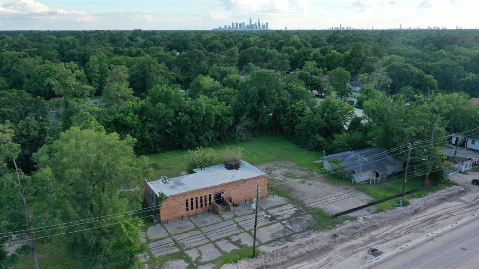 6210 Laura Koppe Rd, Houston, TX 77016 - photo 1