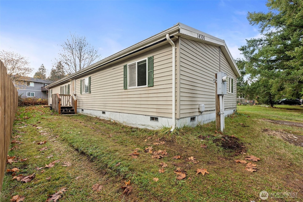 14306 Greenbelt Dr E, Bonney Lake, WA 98391 - photo 1