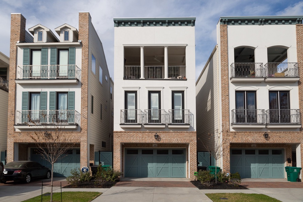 617 W 26th St, Houston, TX 77008 - photo 1