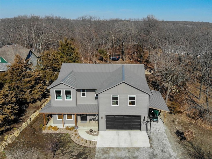 4866 Dabinawa Dr, Mc Louth, KS 66054