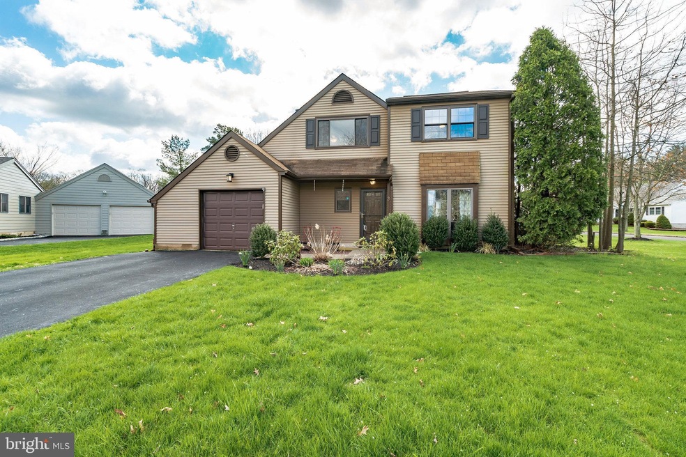 3 Kolb Ct, Perkasie, PA 18944 - photo 1