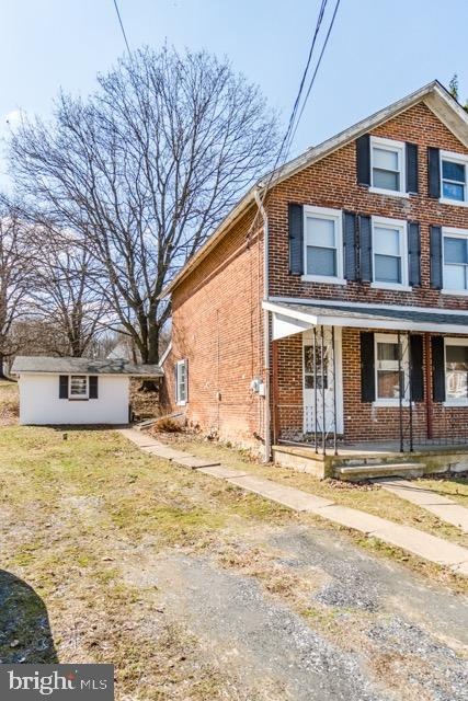 442 Franklin St, Alburtis, PA 18011 - photo 1