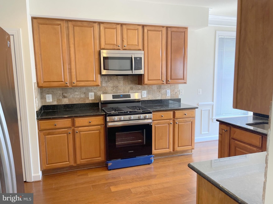 2468 Curie Ct unit 15, Herndon, VA 20171 - photo 1