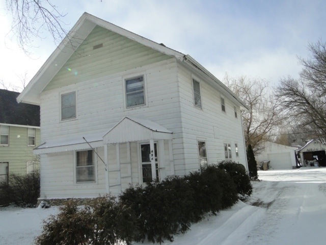 424 Main St, Maxwell, IA 50161 - photo 1