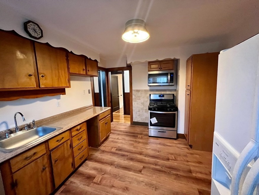 221 Reservation Rd unit 2, Hyde Park, MA 02136 - photo 1