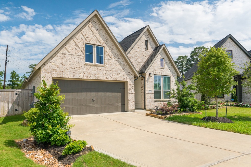 9303 Galloway Woods Trail, the Woodlands, TX 77375 - photo 1
