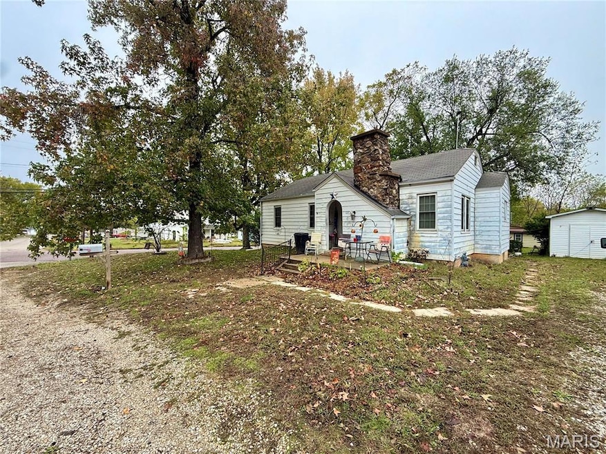 107 N Springfield St, Cuba, MO 65453 - photo 1