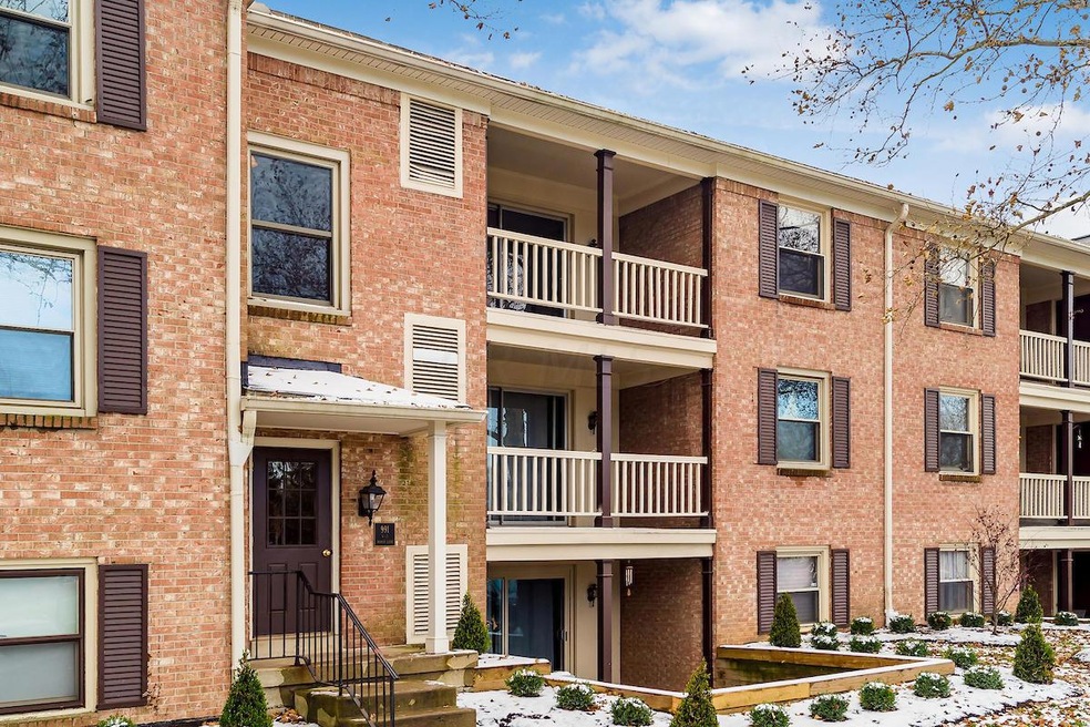T 991 Manor Ln Unit S00052