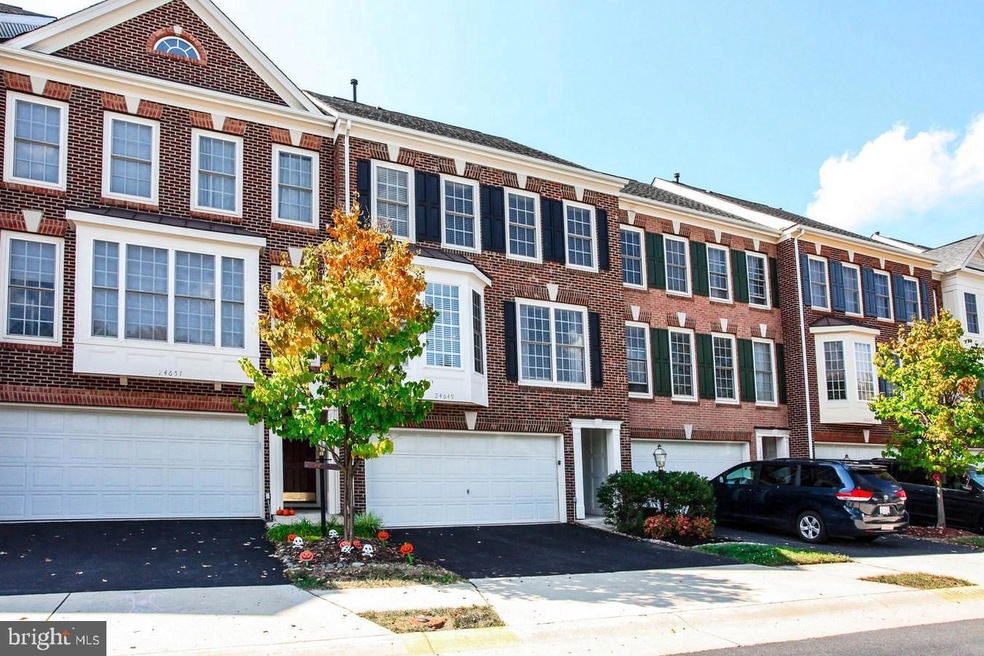 24649 Clock Tower Square, Stone Ridge, VA 20105 - photo 1