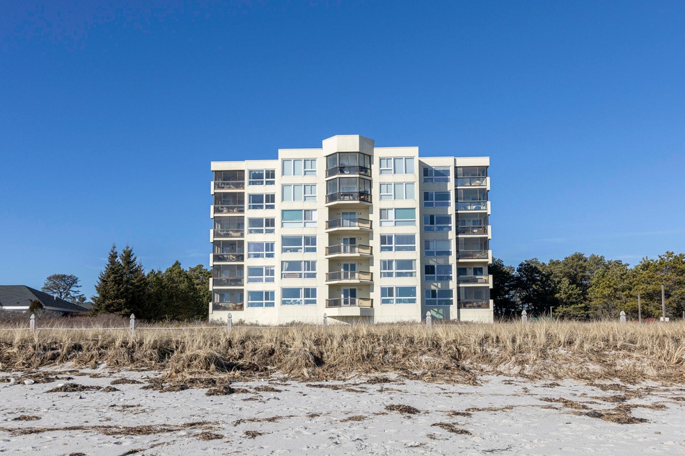 The Diplomat unit 512, Old Orchard Beach, ME 04064 - photo 1