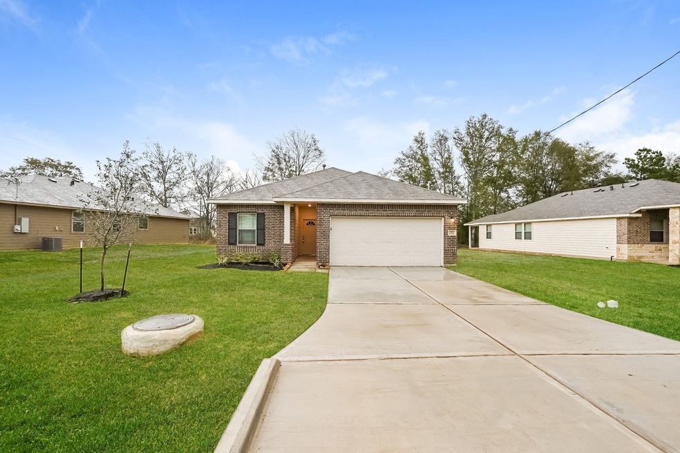 125 Road 5102f, Cleveland, TX 77327 - photo 1