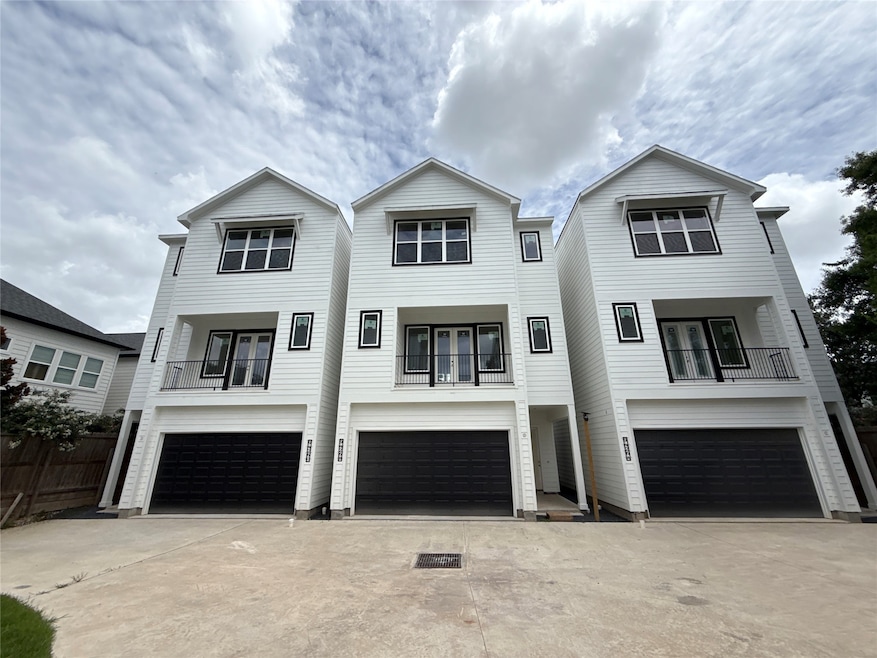 9426 Campbell Rd unit B, Houston, TX 77080 - photo 1