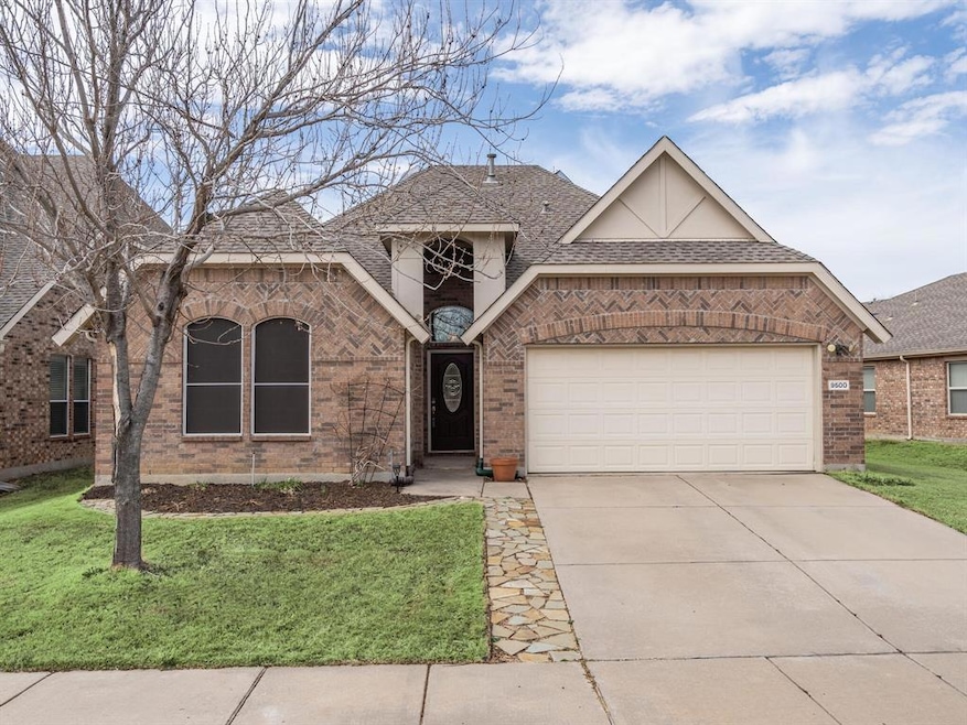 Gorgeous single-story 3 bed, 2 bath home in Argyle